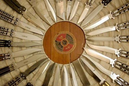 ���м⵶�����Ұڷ�������ɷ��