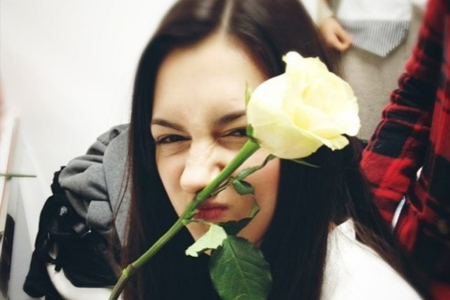 12����������ëŮ�ѵ�������