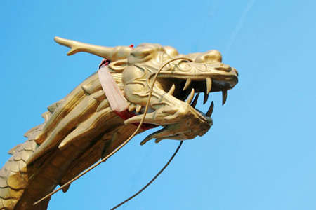 ���¶���̧ͷ���������Ŀ��˷���