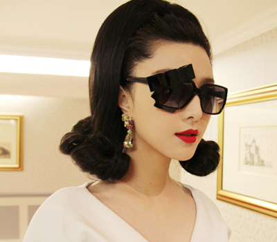 �Լ����Ǻ��ŵĸ���Ů�����࣡