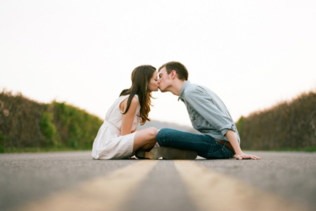 12�������µ�����Լ�Ἢ��