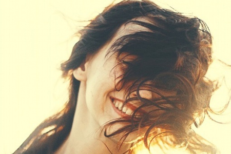 挥金如土的贪财女人长这样! 挥金如土的贪财女人长这样!