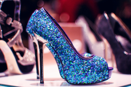 ���ﲻ�����ͣ�а�ŵķ�ˮ����