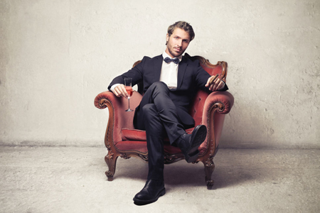 能因女人得财少奋斗N年的八字 能因女人得财少奋斗N年的八字