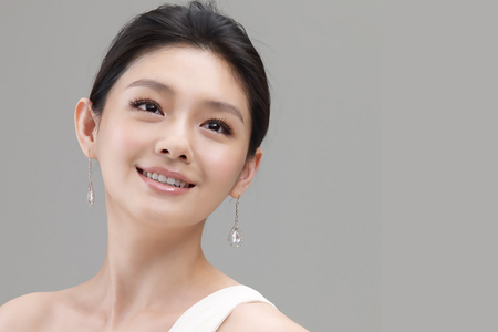 ���������Ů���ܼ�������