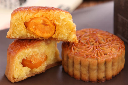 咸蛋黄月饼 咸蛋黄月饼