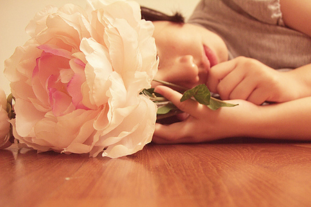 你姗姗来迟的爱情是否在打盹? 你姗姗来迟的爱情是否在打盹?