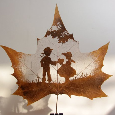 ���ĵ��Ƿ��Զ��氮�������