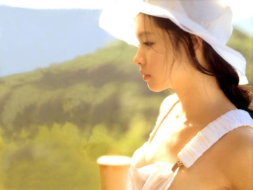 12����Ů��˭������ࣿ