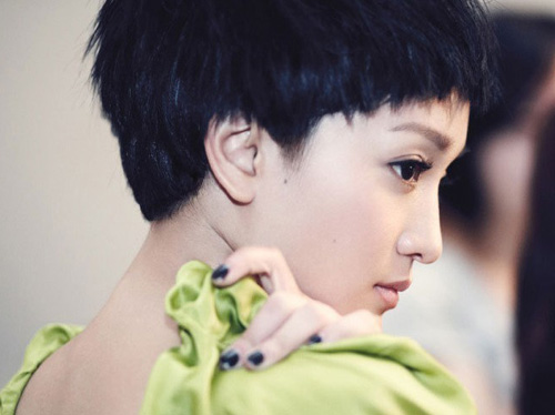 12����48��׬Ǯһ��Ů��