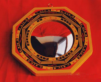 ����ƽ�⾵