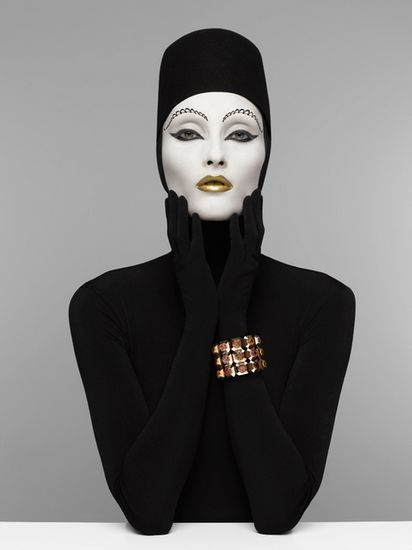 水瓶座一向很低调 水瓶座一向很低调