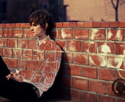 �����͸��