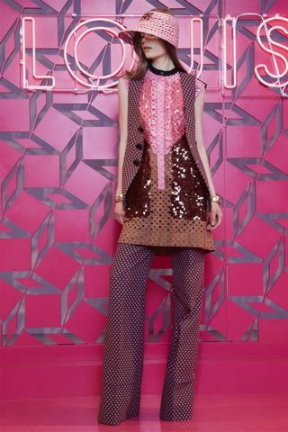 点击图片进入下一页