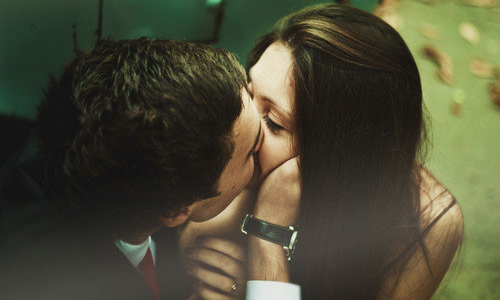 一旦陷入爱情就变得不冷静的星座